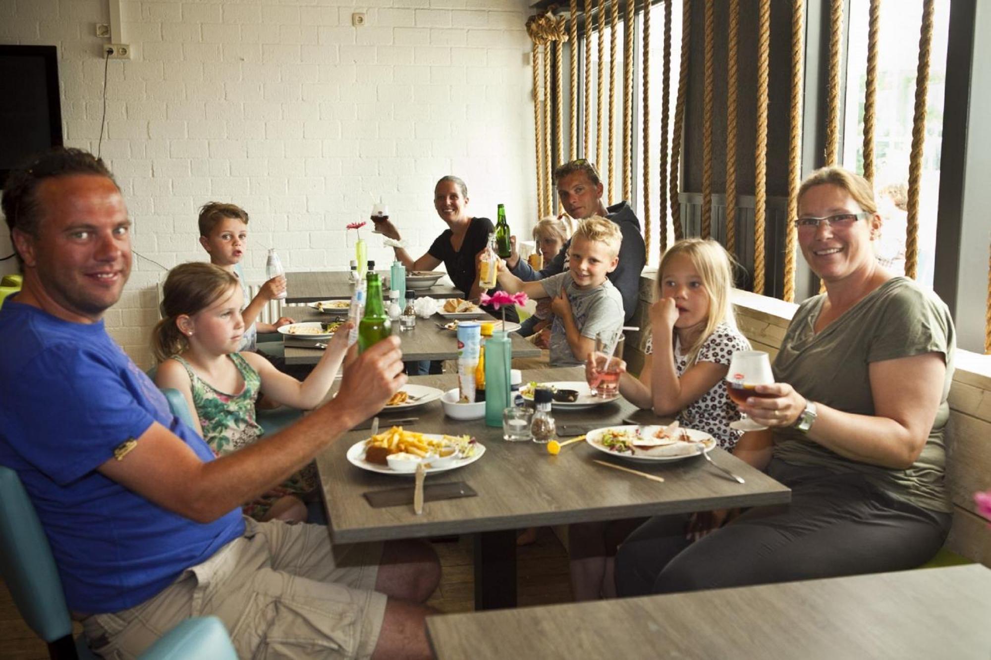 Do'S Chalets Baarland Luaran gambar