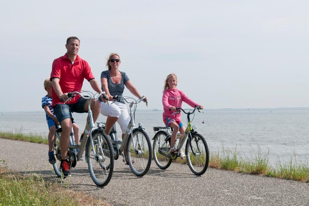 Do'S Chalets Baarland Luaran gambar