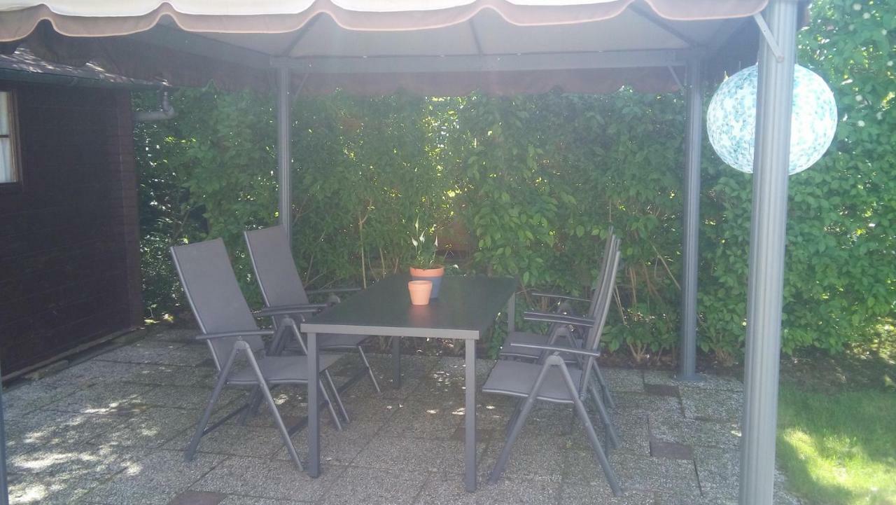 Do'S Chalets Baarland Luaran gambar